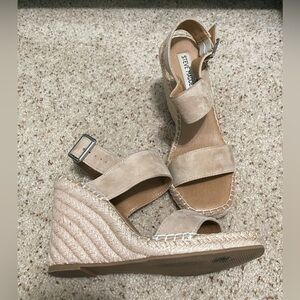 Steve Madden wedges. Sz. 7.5.